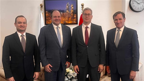 وزير البترول