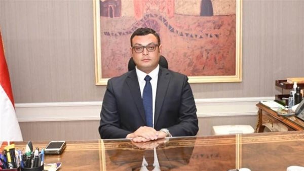 وزير الإسكان 