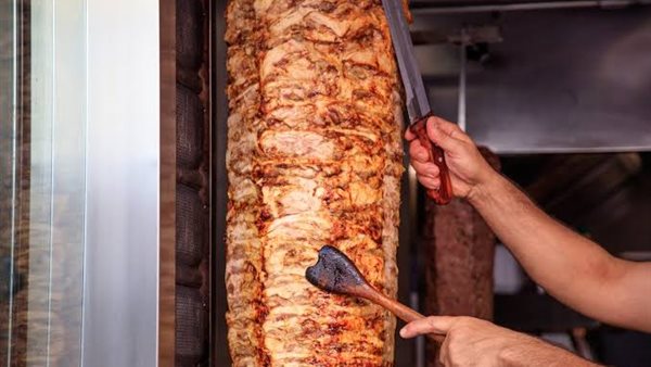 الشاورما الأسياخ