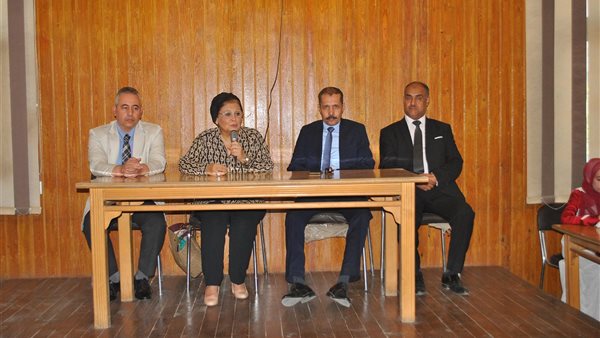  الدكتورة عبلة الألفي