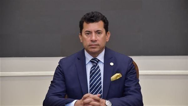 وزير الشباب والرياضة