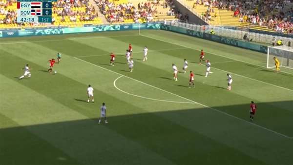 الشوط الأول من مباراة