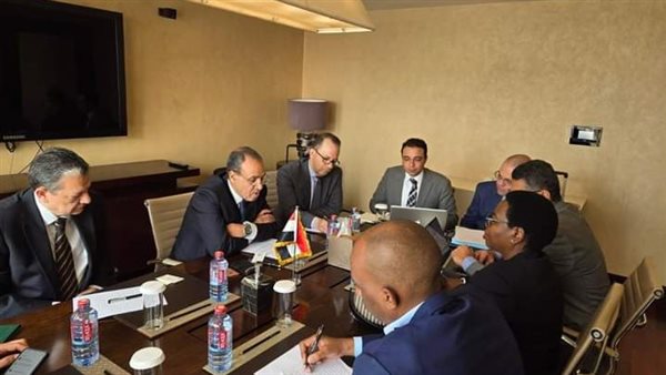 وزير الخارجية 