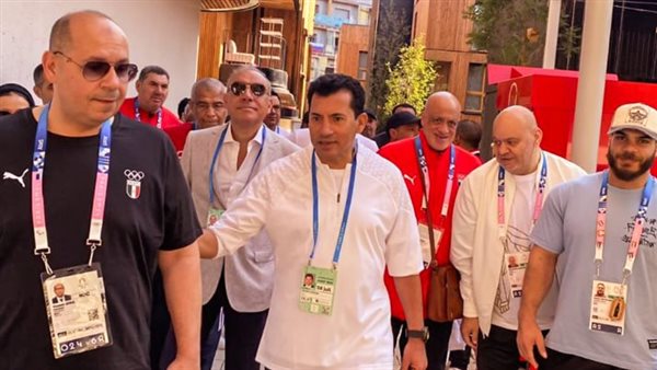 وزير الشباب والرياضة