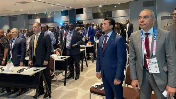 وزير الشباب والرياضة