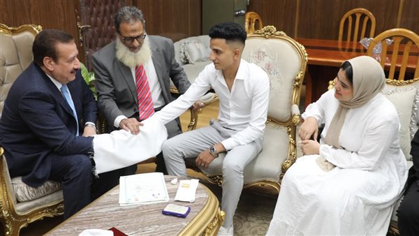 عقد قران عروسان أيتام