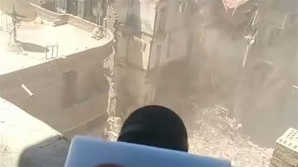 عقار شبين الكوم المنهار