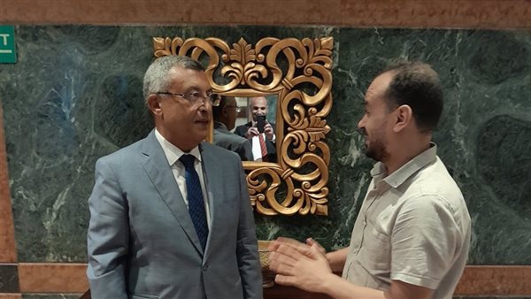 وزير البترول الأسبق