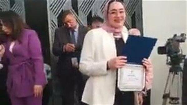 تكريم أوائل الثانوية