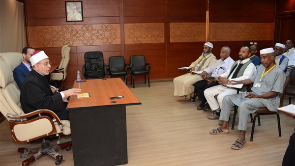 الدكتور سلامة داود