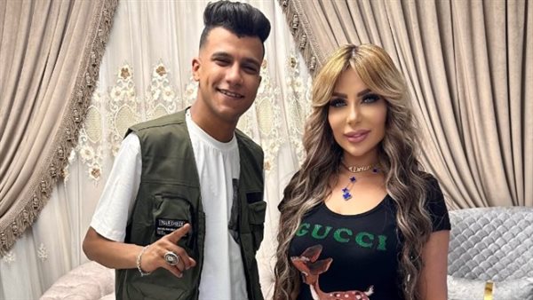 سارة خليفة وعصام