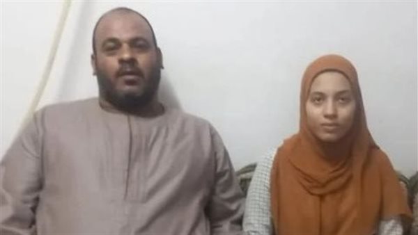 طالبة الاقصر بالثانوية