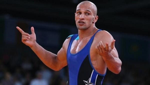 كرم جابر بطل أولمبياد