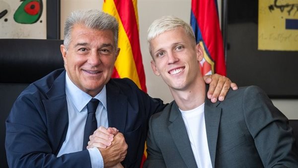 داني أولمو رفقة لابورتا