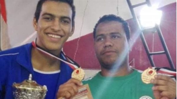 لاعب الملاكمة