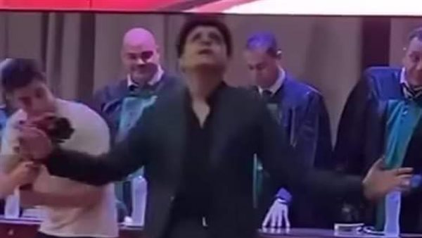 حفلات التخرج 