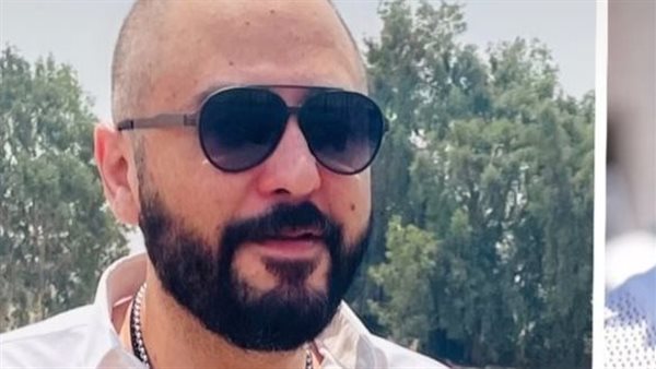 عمرو عبد العزيز 