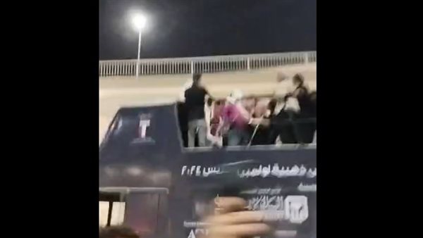 وصول سارة سمير وأحمد