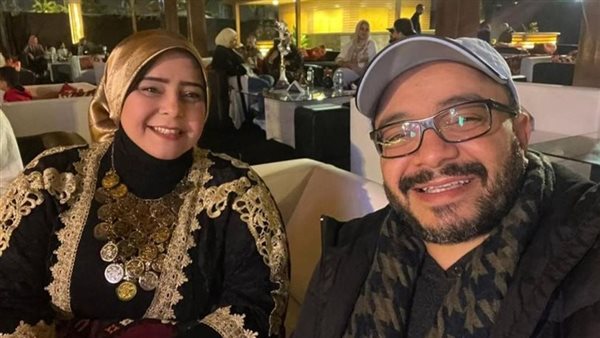 حسام داغر وشقيقته