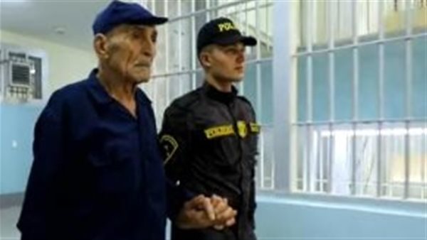 الإفراج عن نزلاء