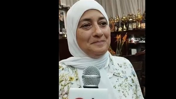 والدة أحمد الجندي