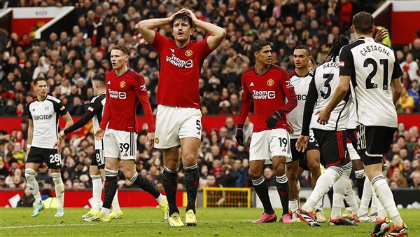 مانشستر يونايتد أمام