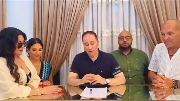 هيفاء وهبي والمنظم