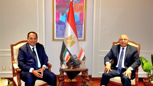 وزير النقل والصناعة