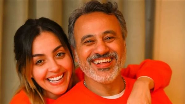 إيهاب فهمي وزوجته