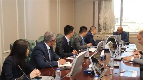 وزير الكهرباء 