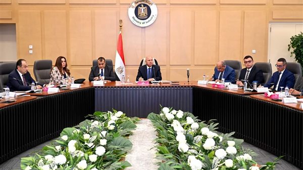 اجتماع كامل الوزير