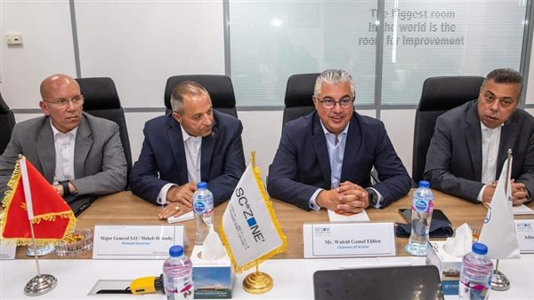 رئيس اقتصادية قناة