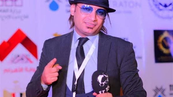 سيد غنيم المذيع الفرفوش