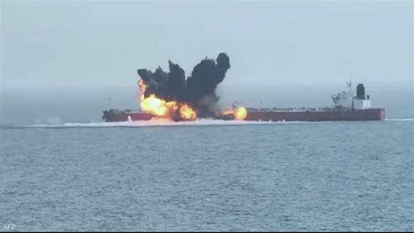 النيران لا تزال مشتعلة