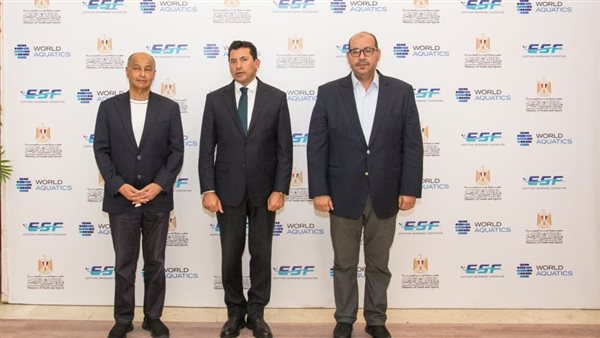 وزير الشباب والرياضة