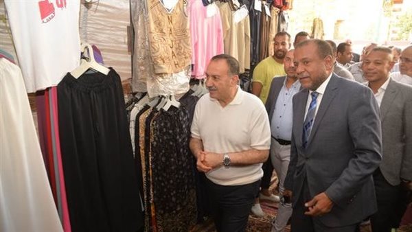 محافظ أسيوط معارض