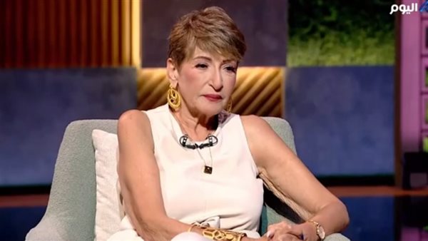 ليلى عز العرب 