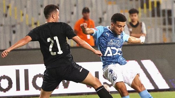 الشوط الأول من لقاء