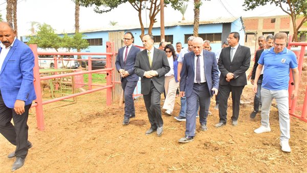 محافظ أسيوط 