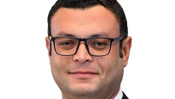 وزير الإسكان 