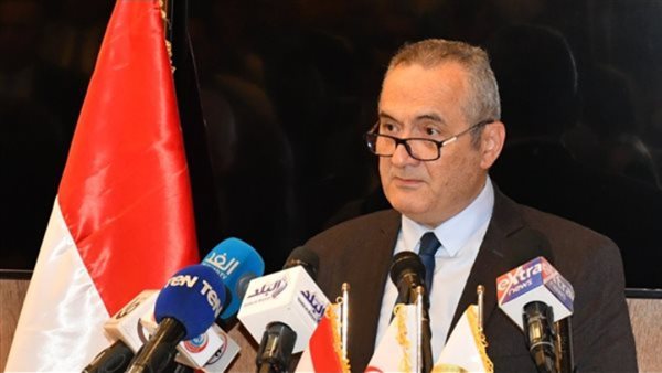 النائب  عمر وطني