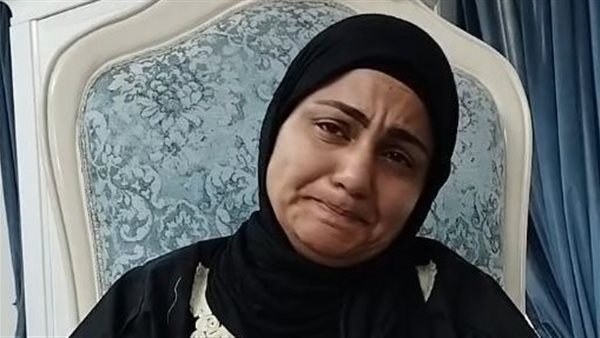 والدة محمود ضحية