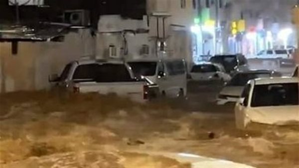 سيول قوية في المدينة