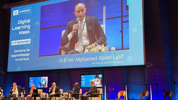 وزير التعليم 