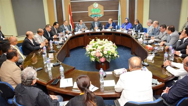 وزير التموين 