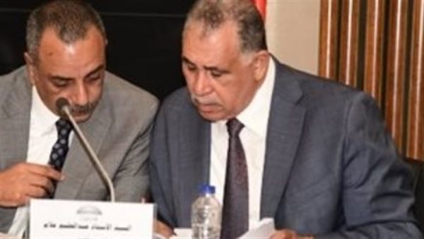 نقيب المحامين باجتماع