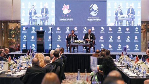 جانب من الندوة 