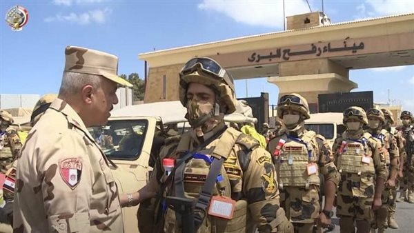 الفريق أحمد خليفة