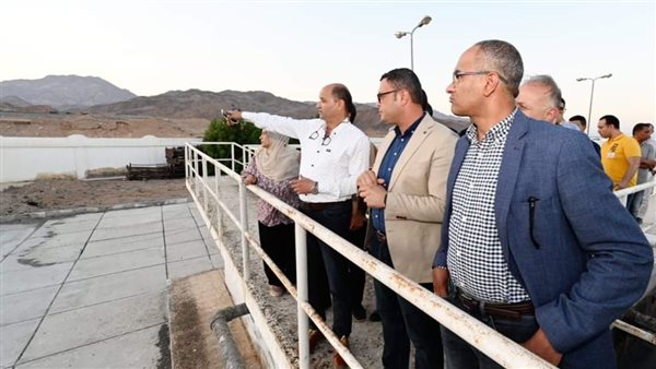 وزير الإسكان 