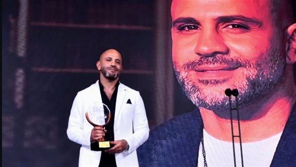 عزيز الشافعي 